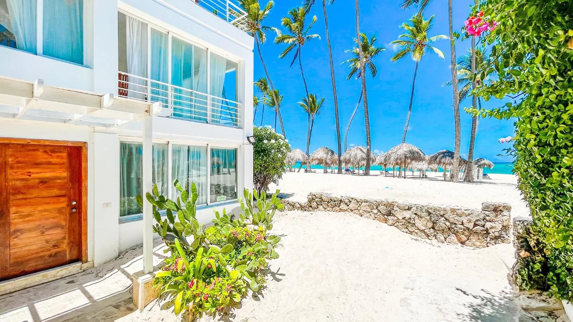 פונטה קאנה Caribbean Paradise Ocean Breeze Hotel With View Los Corales Bbq Wifi Beach Club & Spa  פונטה קאנה